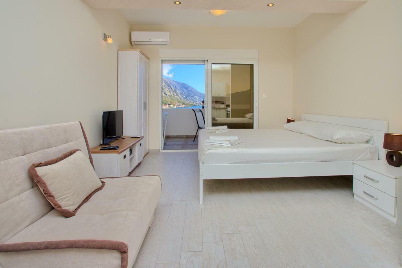 Sea Star Luxury Apartment Kotor Exterior photo
