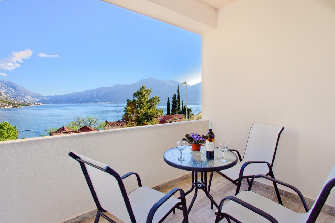 Sea Star Luxury Apartment Kotor Exterior photo
